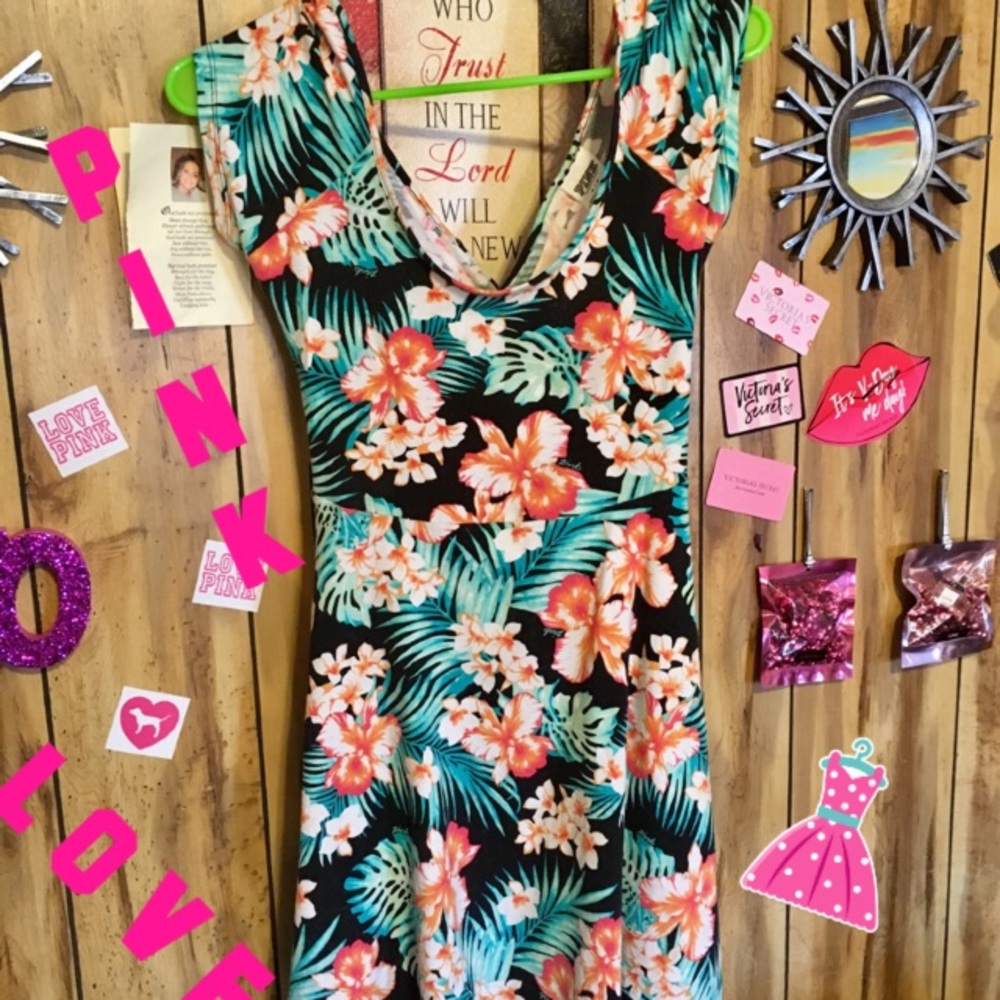 Victoria’s Secret pink dress